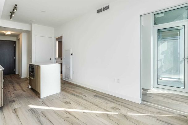 For Lease - 1 Yorkville Avenue Unit# 5004, Toronto, Ontario - Photo 1