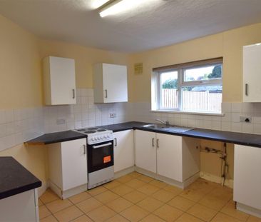 Beake Avenue, Radford, Coventry - Photo 6