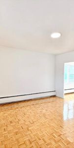 1 CH - 1 SDB - Westmount - $1,600 /mo - Photo 3