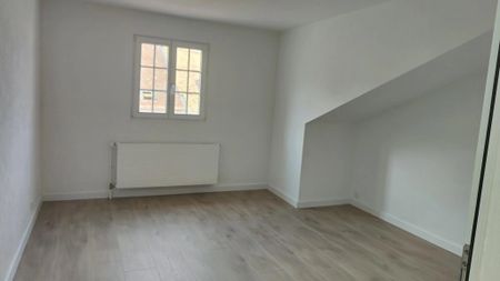 Appartement de 4.5 pièces entièrement refait à neuf au 3ème étage - Photo 4