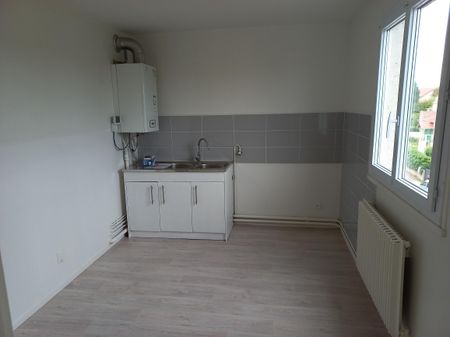 Très bel appartement T3 refait à neuf dans parc verdoyant à Imphy - Photo 4