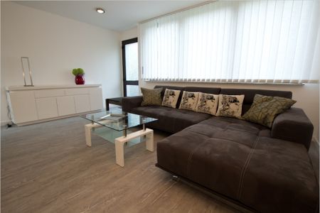 2 Zimmer in Düsseldorf - Photo 2