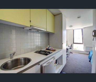 103/2 Eastern Place, Hawthorn East, Vic 3123 - Photo 1