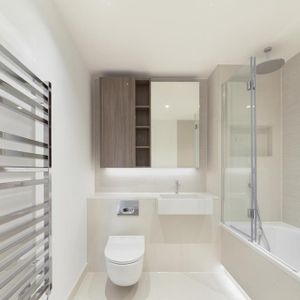 2 bedroom flat to rent - Photo 2