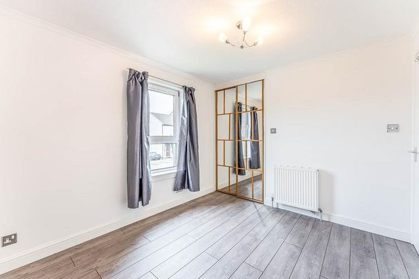 2 bedroom semi-detached house to rent - Photo 1