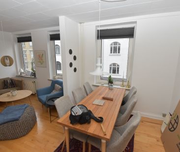 Charmerende lejlighed med opdateret interiør i Aalborgs hjerte - Foto 2