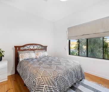 Generous, Well-Maintained Home with Granny Flat and 7.6kW Solar! - Photo 6