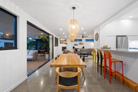 “Beautifully renovated family home in the Brighton High Zone” - Photo 5