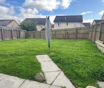 3 bedroom detached house to rent - Photo 3