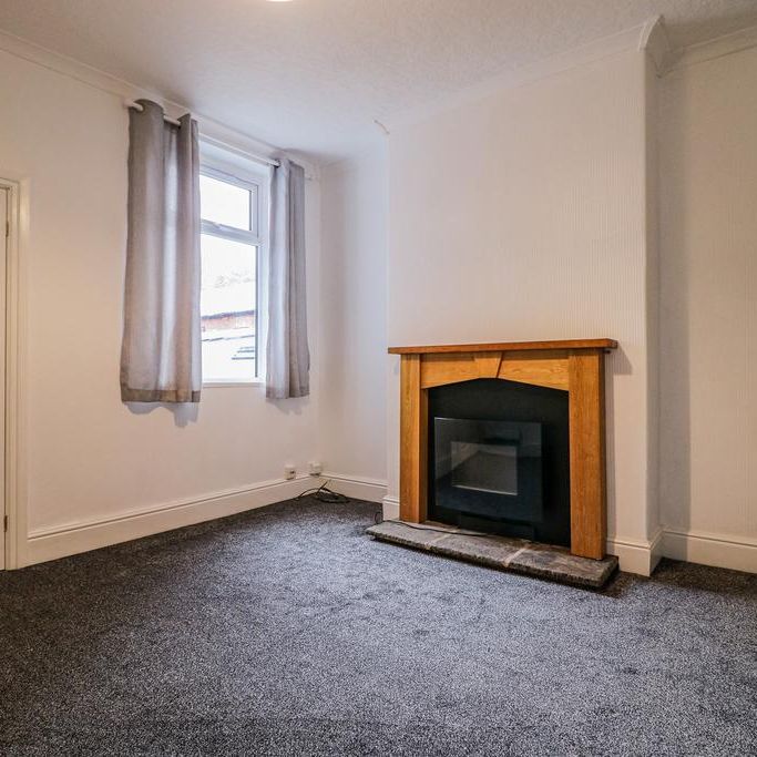 2 bedroom semi-detached house to rent - Photo 1