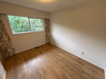 Bright Upper In a Great Location - Photo 2