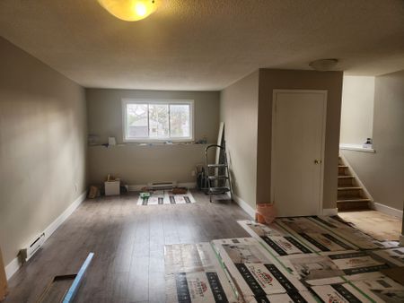 For Lease - 730 Walker Street Unit# 1, London East, Ontario - Photo 4