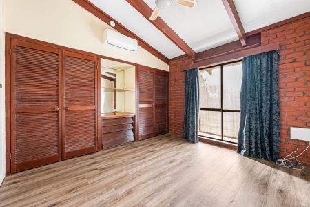 Neat and Tidy Family Home - Photo 2