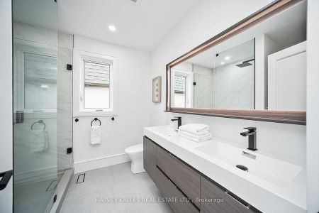For Lease - 67 Lesmount Avenue, Toronto, Ontario - Photo 4