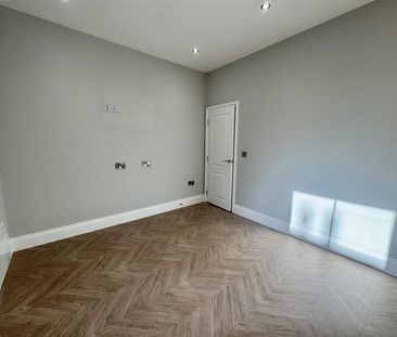 Albemarle Crescent, Scarborough - Photo 2