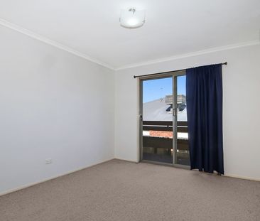 1/525 Hovell Street, 2640, South Albury Nsw - Photo 2