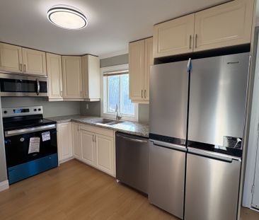 For Lease - 219 Southview Road, Barrie, Ontario - Photo 6