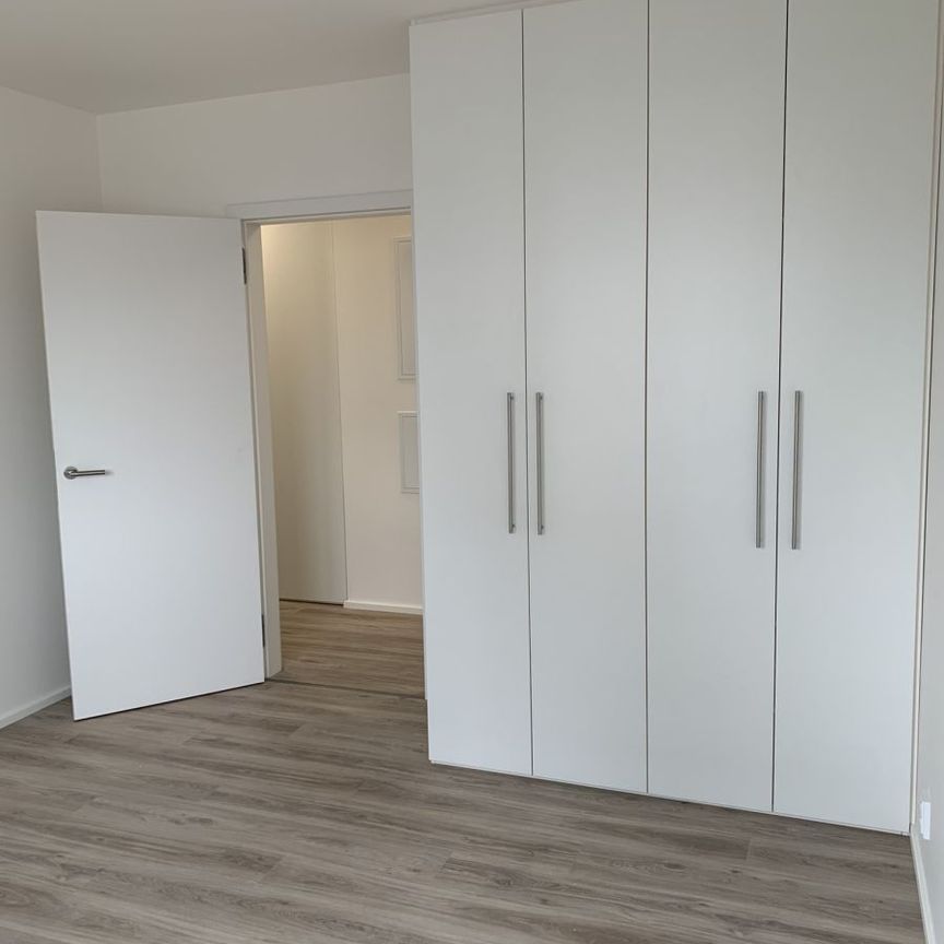 Pronájem bytu 2+kk • 57 m² bez realitkyPiskáčkových, Praha - Vysočany - Fotografie 1