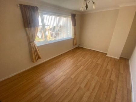 Westbourne Court, Knott End, FY6 0BE - Photo 2