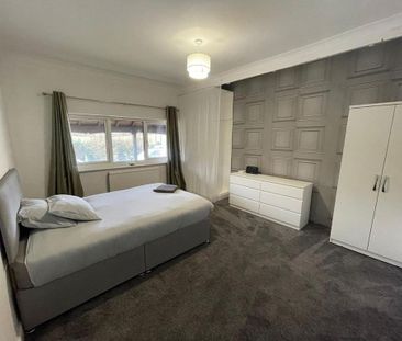 1 bedroom house of multiple occupation to rent - Photo 4