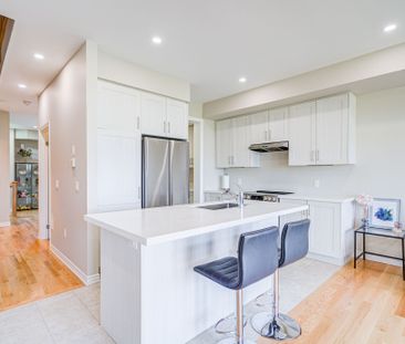 For Lease - 65 Puisaya Drive, Richmond Hill, Ontario - Photo 4