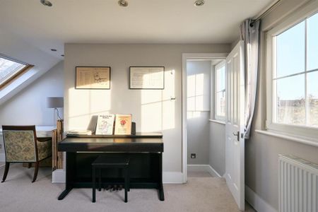 3 bedroom terraced house to rent - Photo 4