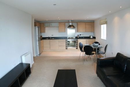 Bryers Court, Grand Central, WA2 - Photo 3