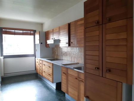 Location Appartement 6 pièces 150m² MERIGNAC 33700 - Photo 4