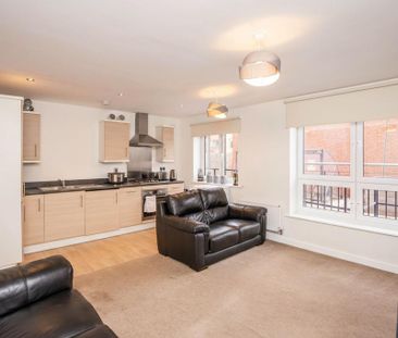 2 bedroom apartment to rent - Photo 2