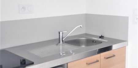 Location Appartement 1 pièce 21m² TOURS 37200 - Photo 2