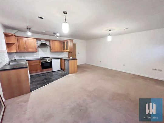 2 bedroom penthouse to rent - Photo 1