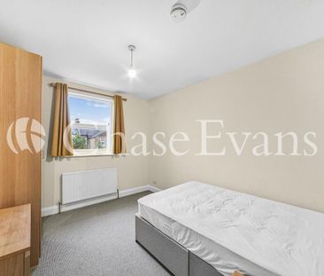 5 bedroom terraced house to rent - Photo 3