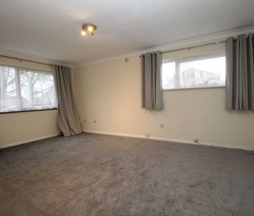 2 bed Flat for rent - Photo 1