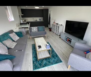 1 Bed Flat, The Triangle, IG11 - Photo 1