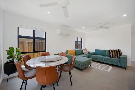 Spacious Family Home in Sought-After Greenbank - Photo 4