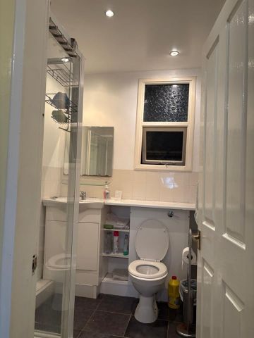 Room in a Shared House, Landgate Road, B21 - Photo 2