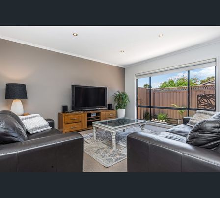 15 Murphy Street, Kennington, Vic 3550 - Photo 1