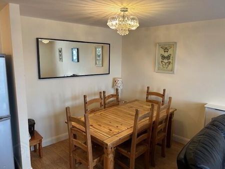 16 Chichester Building, 33 Old Bakers Court, Belfast, BT6 8QX - Photo 4