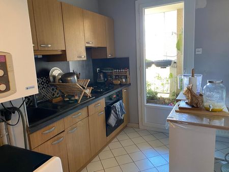 Location Appartement 3 pièces 70m² VALENCE 26000 - Photo 5