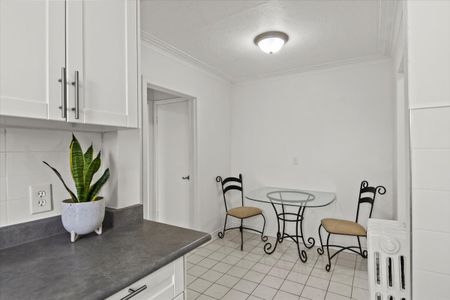 2 Bedroom - Photo 5