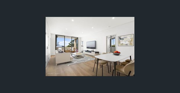 Luxurious Two-Bedroom Apartment - Photo 1