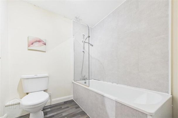 Apt 21 Beechmount Building, 35 Old Bakers Court, Belfast, BT6 8QY - Photo 1