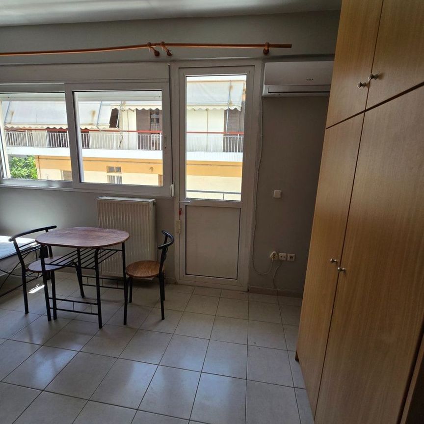 Studio/Γκαρσονιέρα για ενοικίαση Λιούμη (Αιγάλεω) - Φωτογραφία 1