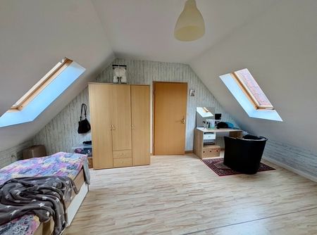 Großzügige 6-Zimmer Maisonettewohnung mit Garten! - Photo 4