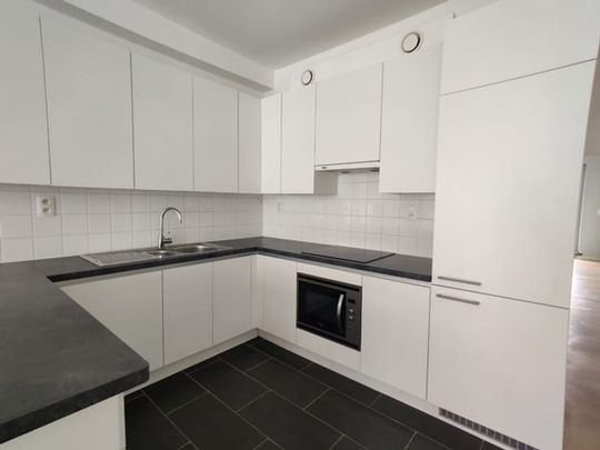 Appartement te huur - Photo 1