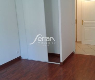 Location Appartement 3 pièces 62m² DRAGUIGNAN 83300 - Photo 4