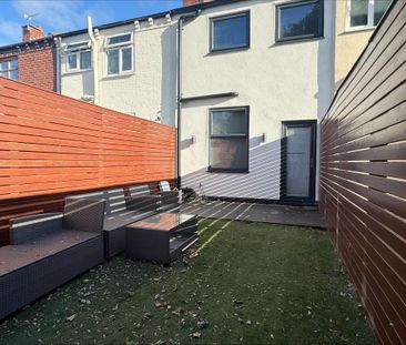 3 bedroom terraced house to rent - Photo 5