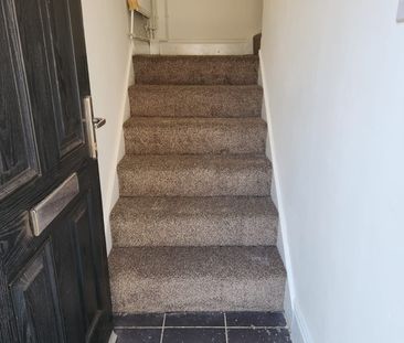 2 Bed Flat, Uppingham Road, LE5 - Photo 4