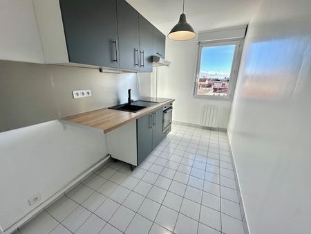 Location Appartement 2 pièces 54m² VILLEURBANNE 69100 - Photo 4