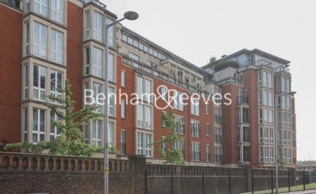 2 Bedroom flat to rent in Coleridge Gardens, King's Chelsea, SW10 - Photo 3